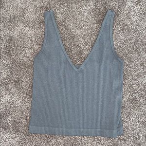 Gray crop tank